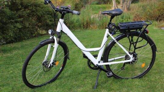 De voordelen en nadelen van een elektrische fiets